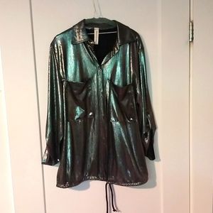 Silver slinky blouse retro made in italy